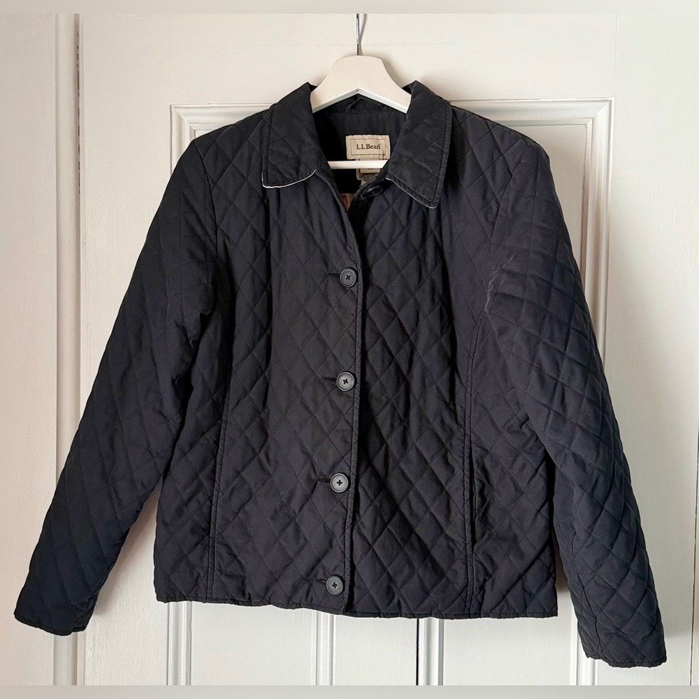 L.L. Bean Women's Black Quilted Riding Jacket M Pink Lining Barn Chore Coat
